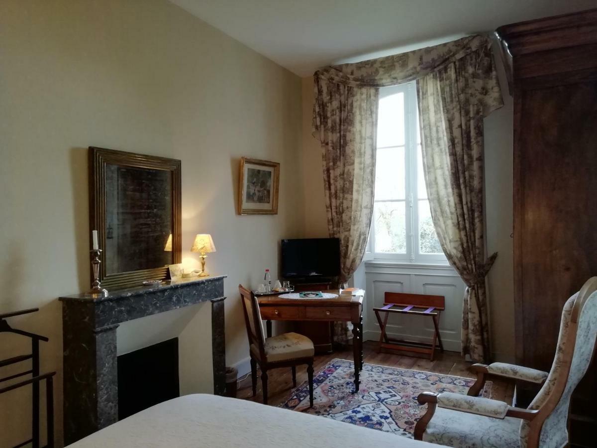 Saint-Fort-sur-Gironde Chateau Des Salles מראה חיצוני תמונה